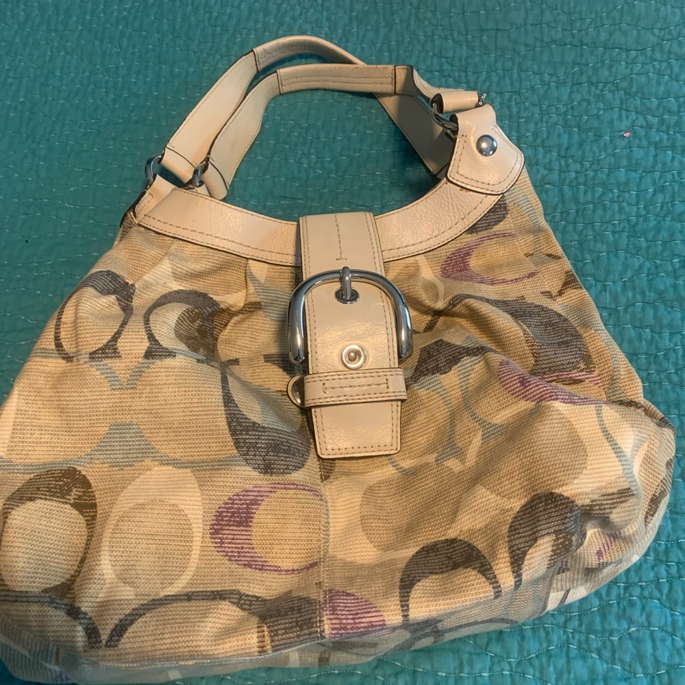 Coach summer handbag. Gently used.
